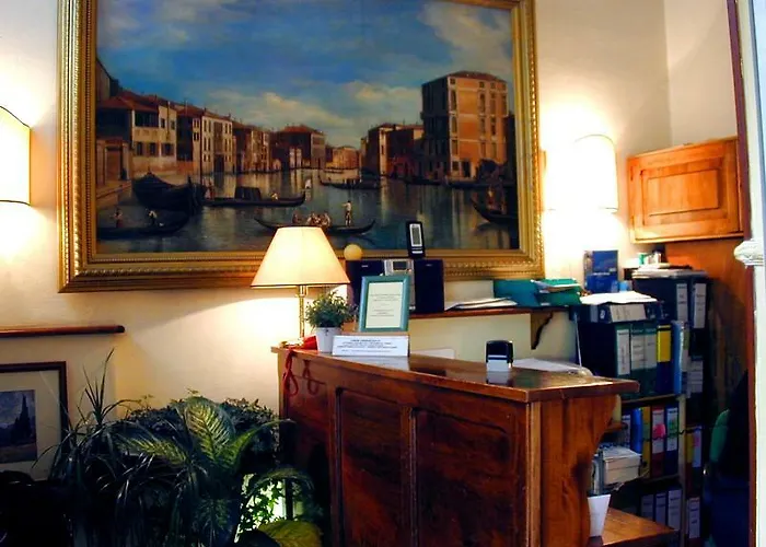 Hotel Airone